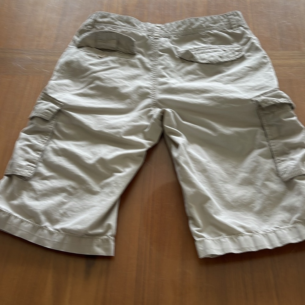 Epic Threads beige shorts - Picture 2 of 4
